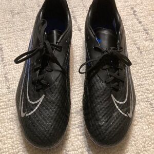 Nike Phantom Soccer cleats